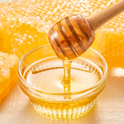 Honigmaske gegen Pickel